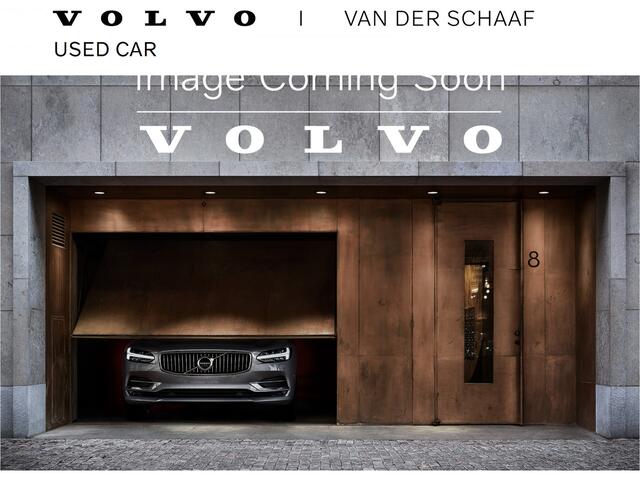 Volvo XC40 T4 190pk Automaat Inscription / Adapt. Cruise / BLIS / Stoelverwarming / Keyless / PDC + Camera / Leder / 18'' + all season banden / Mistlampen /
