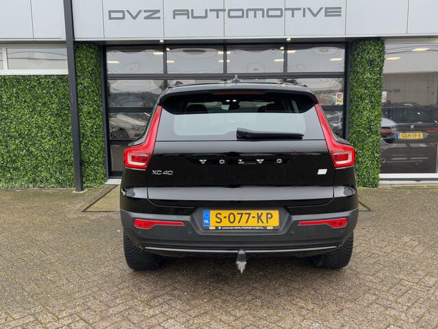 Volvo XC40 Recharge Core 70 kWh | Warmtepomp | Trekhaak | 424KM WLTP