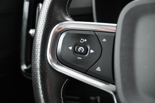 Volvo XC40 BWJ 2021 Recharge P8 408 PK AWD R-Design APPLE CARPLAY/ ANDROID AUTO / NAVI / CLIMA / ADAPATIVE CRUISE / STOELVERW. / HALF LEDER / AUTOMATICHE ACHTERKLEP / LMV / PDC