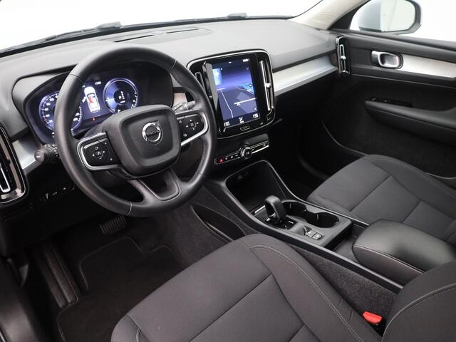 Volvo XC40 1.5 T4 Recharge Inscription Expression | BLACK EDITION | KEYLESS