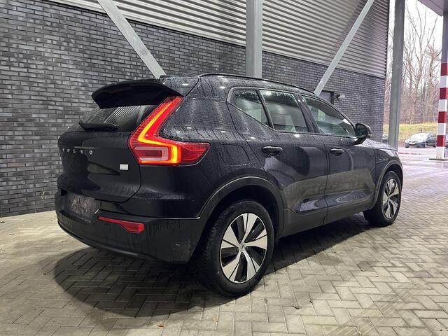 Volvo XC40 T4 Recharge Plus Dark | Leder | ACC | Stoel+Stuurverwarming | BLIS | Camera | Keyless | Apple Carplay