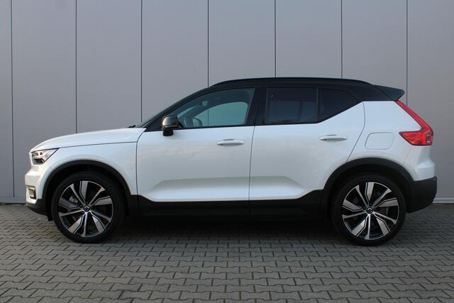 Volvo XC40 Recharge P8 AWD R-Design | Trekhaak | 360 graden camera | Panoramadak |