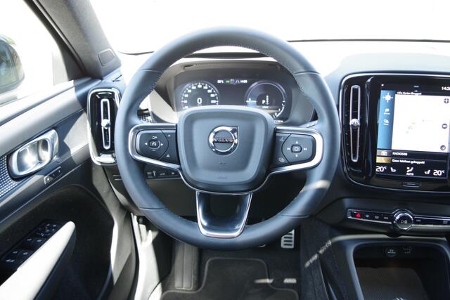 Volvo XC40 1.5 T4 Recharge R-Design 211 PK PHEV, Panoramadak, Trekhaak, Memory, 360 Camera, Winterpakket