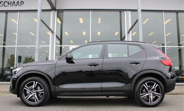 Volvo XC40 B4 Automaat Plus Dark | Trekhaak | Verw. Stoel & stuurwiel | Camera | Adapt. Cruise