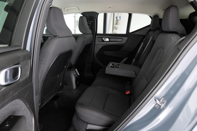 Volvo XC40 1.5 T4 Recharge Inscription Expression | ADAP. CRUISE | CARPLAY | CAMERA |