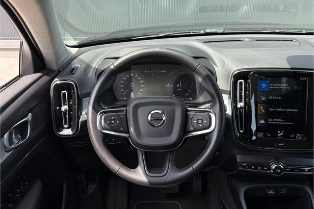 Volvo XC40 1.5 T5 Recharge Inscription - Keyless - ACC - Stoel/Stuur verwarmd - Carplay - Android - Camera - Rijklaar