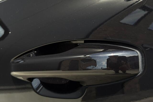 Volvo XC40 1.5 T5 Recharge Inscription - Keyless - ACC - Stoel/Stuur verwarmd - Carplay - Android - Camera - Rijklaar