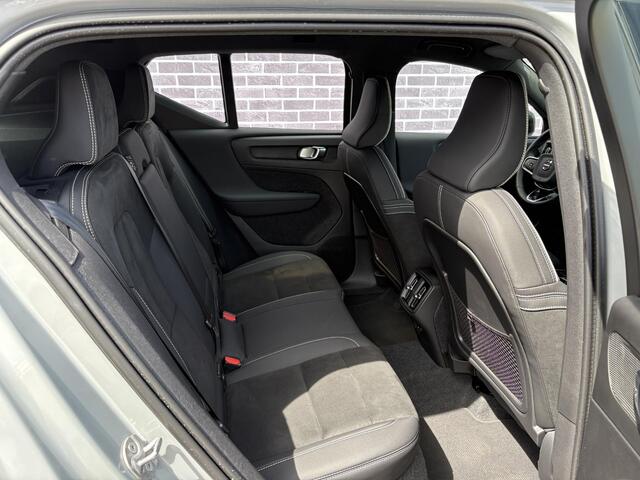 Volvo XC40 2.0 B3 Plus Dark | Harman/Kardon | Memory | Zitting verlengers | parkeersensoren vóór en achter | Google auto | Full LED | verwarmde voorstoelen en stuurwiel |