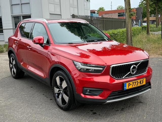 Volvo XC40 2.0 T4 Momentum Pro ZEER COMPLEET/Pano/360/Ad Cruise/El verst stoelen etc. etc.