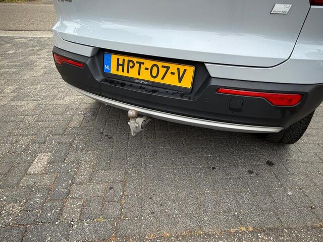 Volvo XC40 1.5 T4 Recharge Inscription Leder/Trekhaak/19inch/Keyless etc.