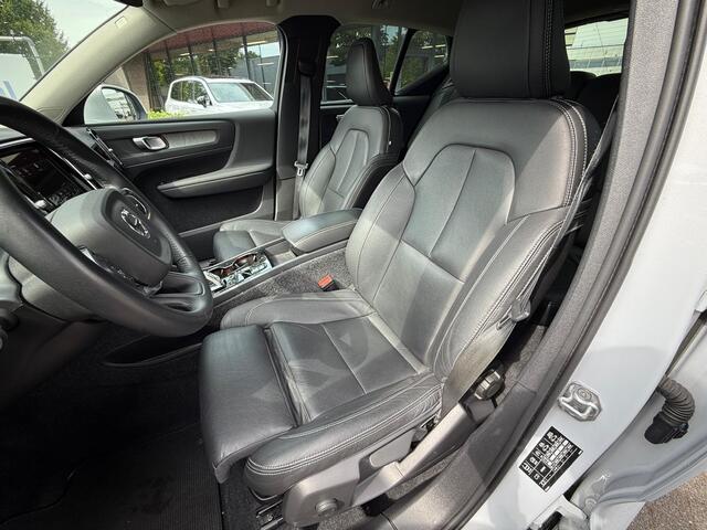 Volvo XC40 1.5 T4 Recharge Inscription Leder/Trekhaak/19inch/Keyless etc.