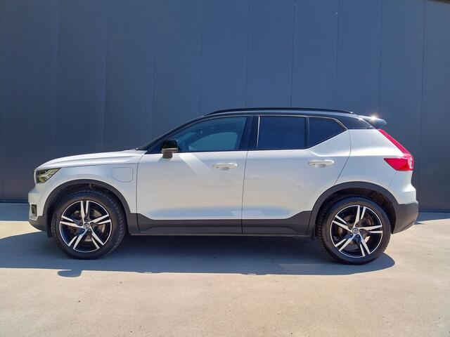 Volvo XC40 1.5 T5 R-Design CAMERA APPLE CARPLAY ALCANTARA LED NAVI CRUISE ECC 19 INCH AFNB TREKHAAK