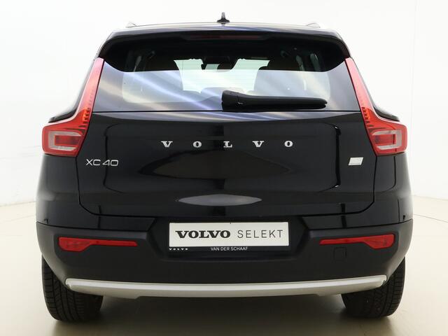 Volvo XC40 T5 262pk Inscription / Harman&Kardon audio / Lederen bekleding / Keyless entry / Elektr. achterklep / Camera achter /