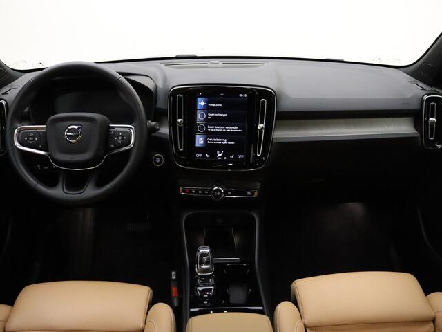 Volvo XC40 T5 262pk Inscription / Harman&Kardon audio / Lederen bekleding / Keyless entry / Elektr. achterklep / Camera achter /