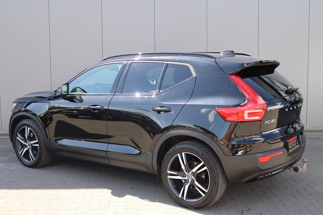 Volvo XC40 2.0 B4 197PK Automaat R-Design Elektr.-trekhaak/Harman-kardon/Full-LED