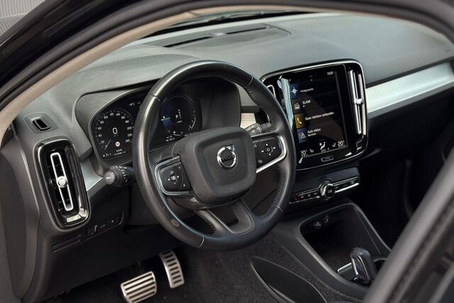Volvo XC40 1.5 T4 Recharge R-Design - Camera - Stoel/Stuur verwarming - Navi - BLIS - Voorruit Verwarming - Rijklaar
