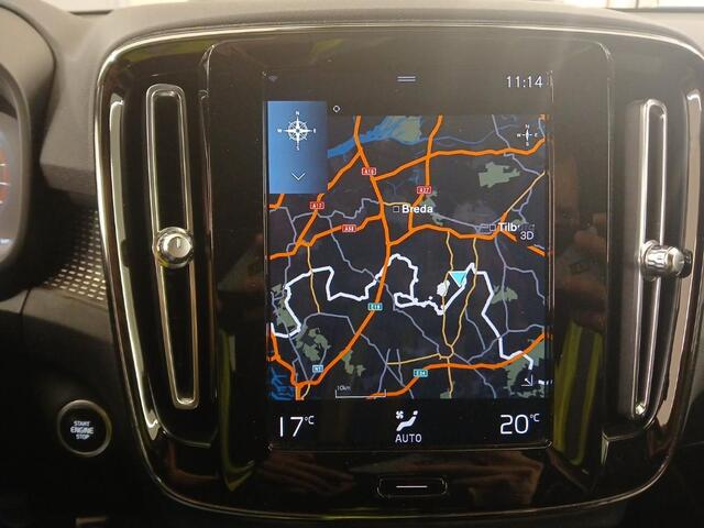 Volvo XC40 2.0 B4 R-Design | Trekhaak | 2100KG Trekgewicht | Blis | Adaptieve cruise controle | Keyless | reservewiel |