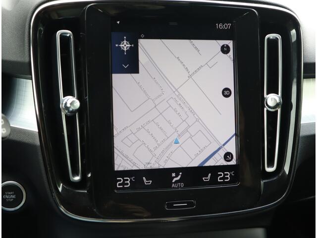 Volvo XC40 1.5 T5 Recharge Business Pro / Trekhaak / NL Auto
