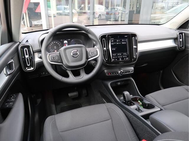 Volvo XC40 1.5 T4 Recharge Inscription Expression | apple-android carplay | stoelverw |