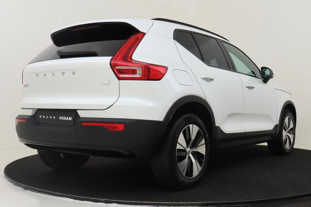 Volvo XC40 T4 RECHARGE PLUS DARK -PANO.DAK|CAMERA|ADAP.CRUISE|HARMAN/KARDON|POWER-SEATS