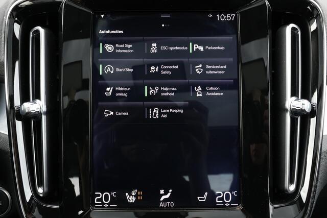 Volvo XC40 T4 Momentum - Panorama/schuifdak - Parkeercamera achter - Verwarmde voorstoelen, stuur & achterbank - Parkeersensoren voor & achter - Elektr. bedienb. voorstoelen met geheugen links - Cruise control - Standkachel - 19' LMV