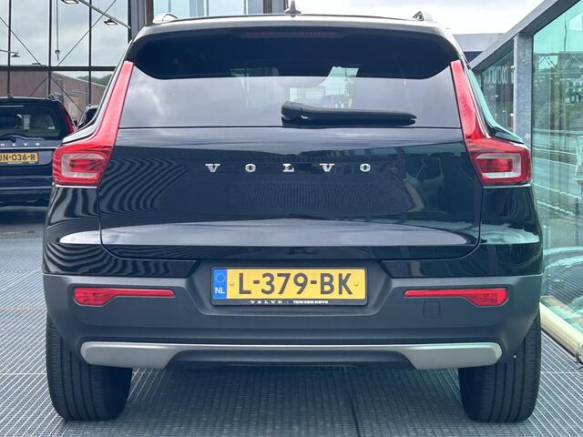 Volvo XC40 1.5 T5 Recharge R-Design PHEV, Automaat, Panoramadak, Leder/nubuck, Stoelverwarming, Stuurverwarming, Harman Kardon audio, Exterior styling kit, Extra getint glas vanaf B-stijl