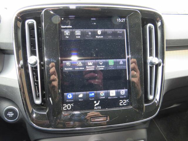 Volvo XC40 1.5 T4 156Kw Recharge Inscription Expression * Rijklaarprijs incl. garantie * Trekhaak afn. * Privacy glas * Navi * PDC * Carplay Android