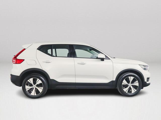 Volvo XC40 T2 Aut. Momentum Business | Parkeercamera | Pilot Assist