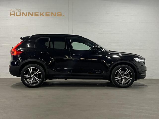 Volvo XC40 1.5 T5 Recharge R-Design Trekhaak | Open dak | BLIS | Keyless | Adapt. Cruise c.| Stoel/Stuur verwarming