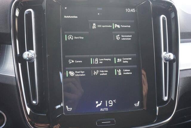 Volvo XC40 2.0 D3 AWD Momentum | Leder | Camera | Navigatie | Cruise Control | Origineel NL |