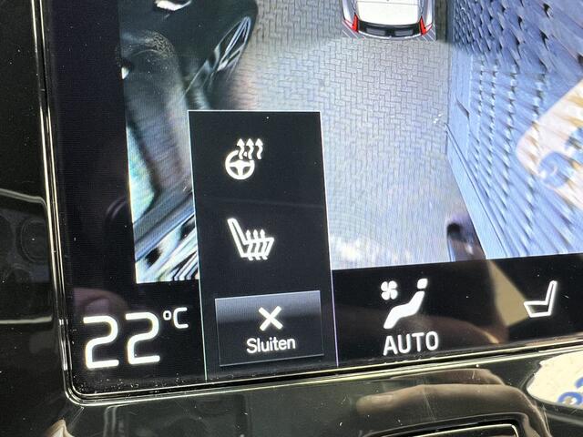 Volvo XC40 1.5 T5 Recharge Plus Bright Navigatie slechts 33.000km