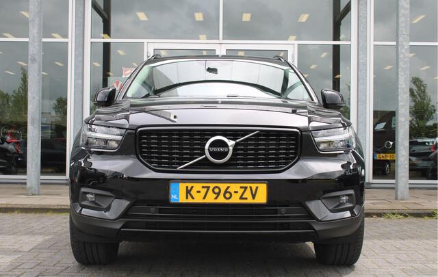 Volvo XC40 T4 Recharge R-Design Expression | Trekhaak | Camera | PDC voor + Achter | Adapt. Cruise