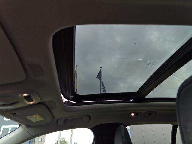 Volvo XC40 T5 Recharge Inscription | Rijklaarprijs | Pano dak | IntelliSafe Packs |