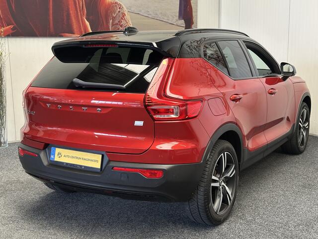 Volvo XC40 1.5 T4 RECHARGE R-DESIGN ELEK.TREKHAAK NAVIGATIE CRUISE CONTROL CLIMATE CONTROL APPLE CARPLAY/ANDROID RIJSTROOKSENSOREN DODEHOEKSENSOREN ACHTERUITRIJCAMERA ZEER MOOI !! 3010