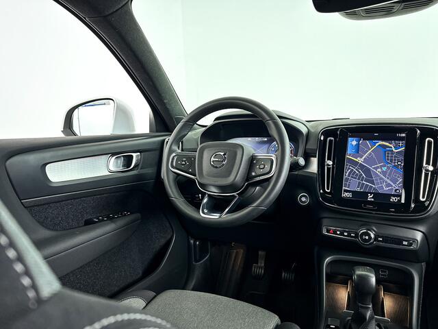 Volvo XC40 T2 Core | Parkeercamera | Apple Carplay