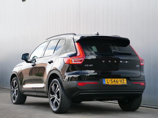 Volvo XC40 1.5 T2 130pk Momentum Core Apple Carplay / Winterpakket / Camera