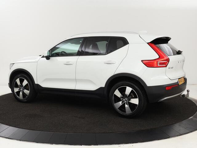 Volvo XC40 1.5 T3 Momentum | Stoelverwarming | Trekhaak | Carplay | Harman/Kardon | Camera | Navigatie | Half leder | Full LED
