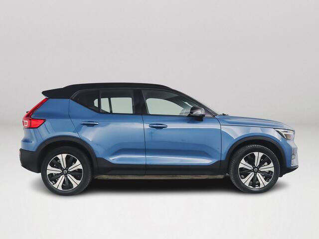 Volvo XC40 Recharge Plus 70 kWh | Stoel- en stuurverwarming | Trekhaak | Parkeercamera