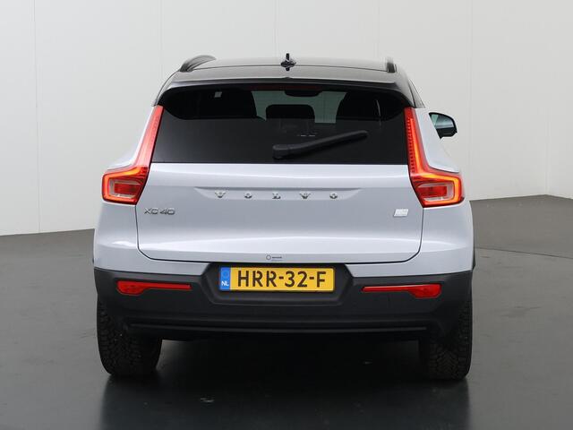 Volvo XC40 1.5 T5 Plug-in hybrid R-design | Apple Carplay/Android Auto | Cruise Control | DAB | Navigatiesysteem | Parkeercamera |