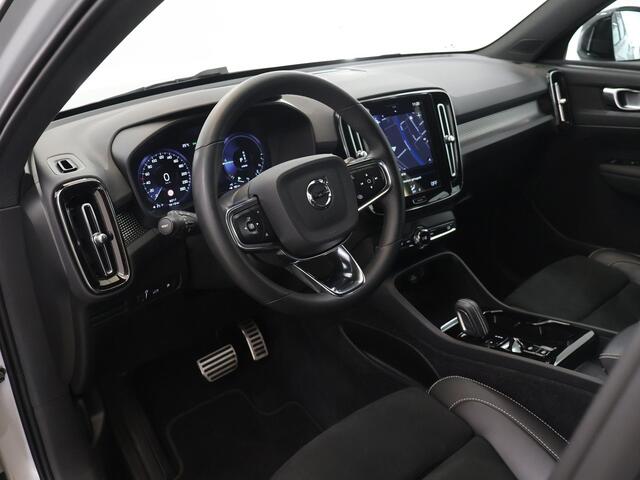 Volvo XC40 1.5 T5 Plug-in hybrid R-design | Apple Carplay/Android Auto | Cruise Control | DAB | Navigatiesysteem | Parkeercamera |