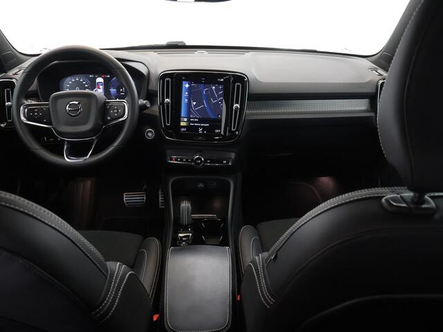 Volvo XC40 1.5 T5 Plug-in hybrid R-design | Apple Carplay/Android Auto | Cruise Control | DAB | Navigatiesysteem | Parkeercamera |