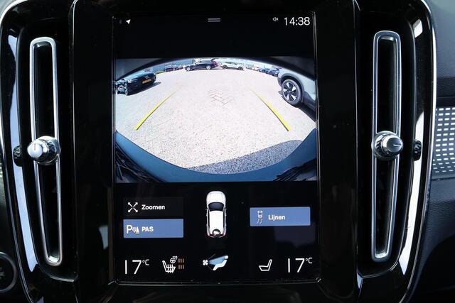 Volvo XC40 T4 Recharge R-Design - Panorama/schuifdak - IntelliSafe Assist - Harman/Kardon audio- Parkeercamera achter - Verwarmde voorstoelen & stuur - Parkeersensoren voor & achter - Draadloze tel. lader - Extra getint glas - 19' LMV