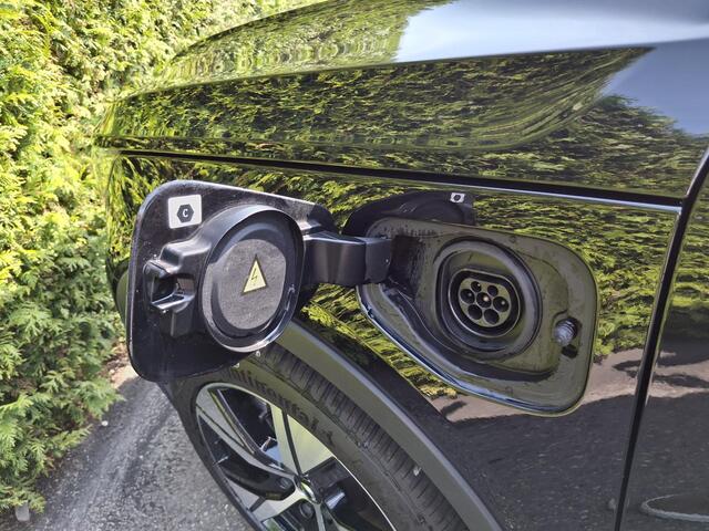 Volvo XC40 1.5 T5 Plug-in hybrid R-Design | Park Assist Pack | Climate Pack | 19" |
