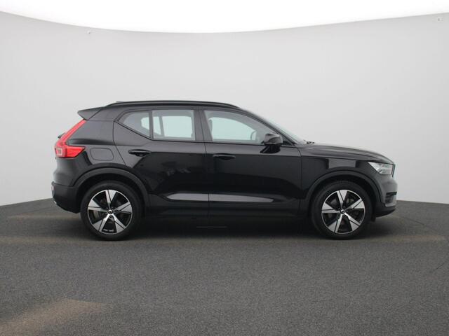 Volvo XC40 1.5 T5 Recharge R-Design | Achteruitrij Camera | Cruise Controle | Apple Carplay / Android Auto | Stoel + Stuur Verwarming |