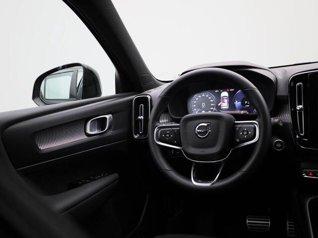 Volvo XC40 1.5 T5 Recharge R-Design | Achteruitrij Camera | Cruise Controle | Apple Carplay / Android Auto | Stoel + Stuur Verwarming |