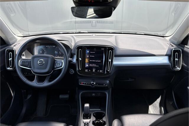 Volvo XC40 1.5 T4 Recharge Inscription - Memory - Trekhaak - Stoel/stuurverwarming - Navi - Leer - Camera - Rijklaar