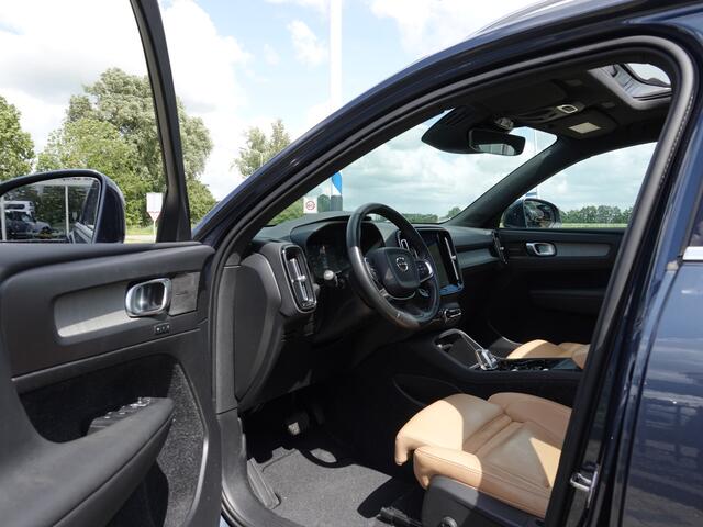 Volvo XC40 1.5 T3 164PK Inscription AUTOM. BOMVOL | VOL LEER | PANO | TREKH. | 360° CAM | HK AUDIO