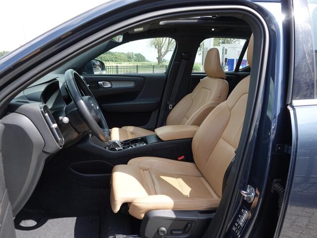 Volvo XC40 1.5 T3 164PK Inscription AUTOM. BOMVOL | VOL LEER | PANO | TREKH. | 360° CAM | HK AUDIO