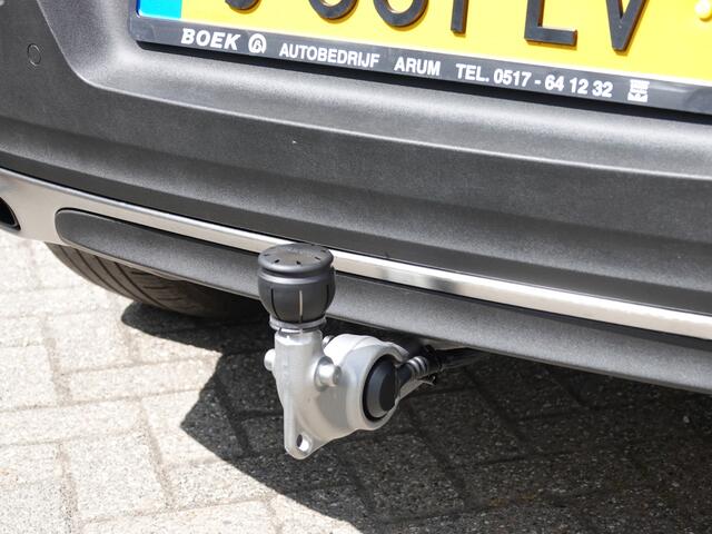 Volvo XC40 1.5 T3 164PK Inscription AUTOM. BOMVOL | VOL LEER | PANO | TREKH. | 360° CAM | HK AUDIO