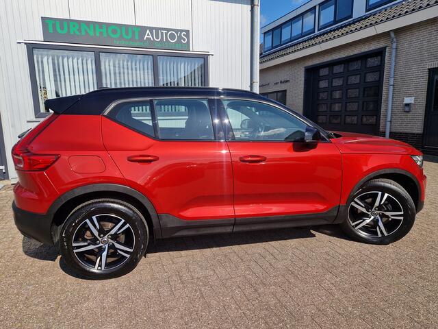 Volvo XC40 1.5 T2 R-Design LOUNGE PACK Pano | 360 Cam | Climate pack